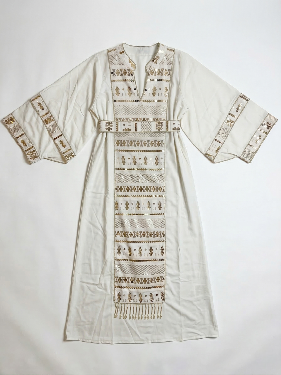 Robe blanche festif brillante